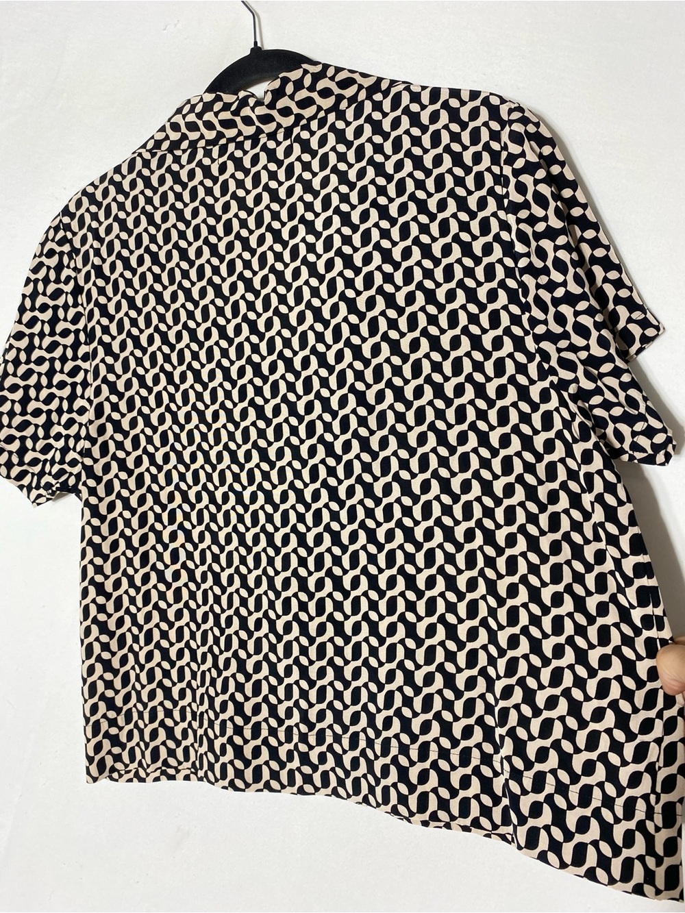 Faithfull the Brand Black & Beige Geometric Short Sleeve Button Down - Picture 9 of 15
